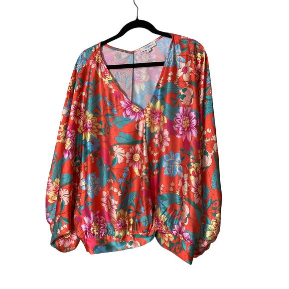 Umgee Plus size Blouse Flowers Dolman Sleeve Size 1X - Picture 7 of 10
